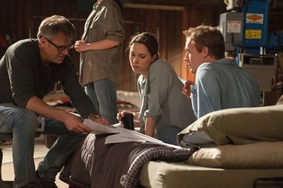 Wally Pfister (left) directs Rebecca Hall and Paul Bettany in 'Transcendence'