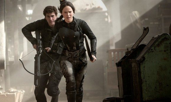 15062502707_9803e33efb_o-the-hunger-games-mockingjay-part-1-review-round-up-the-franchise-is-still-on-fire