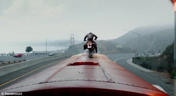terminator genisys motorcycle jump