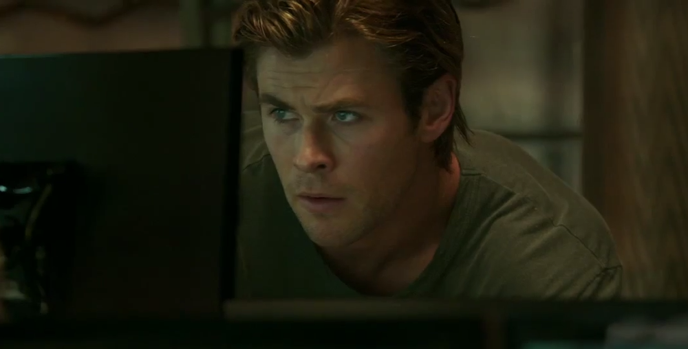 Jeff Bridges, Chris Hemsworth in Talks For A 'Bad Time' Film