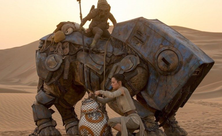 The Box Office Awakens – ‘Star Wars’ Pulls in $238 Million in First Weekend