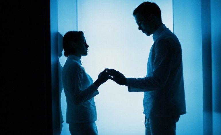 Forbidden Love Befalls Kristen Stewart and Nicholas Hoult in the ‘Equals’ Trailer