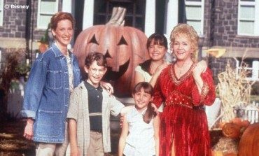 Cast of 'Halloweentown' Remembers Debbie Reynolds
