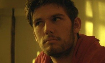 Alex Pettyfer to Make Directorial Debut With Murder Drama ‘Back Roads’