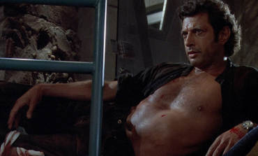 Jeff Goldblum Finds His Way Into 'Jurassic World' Sequel
