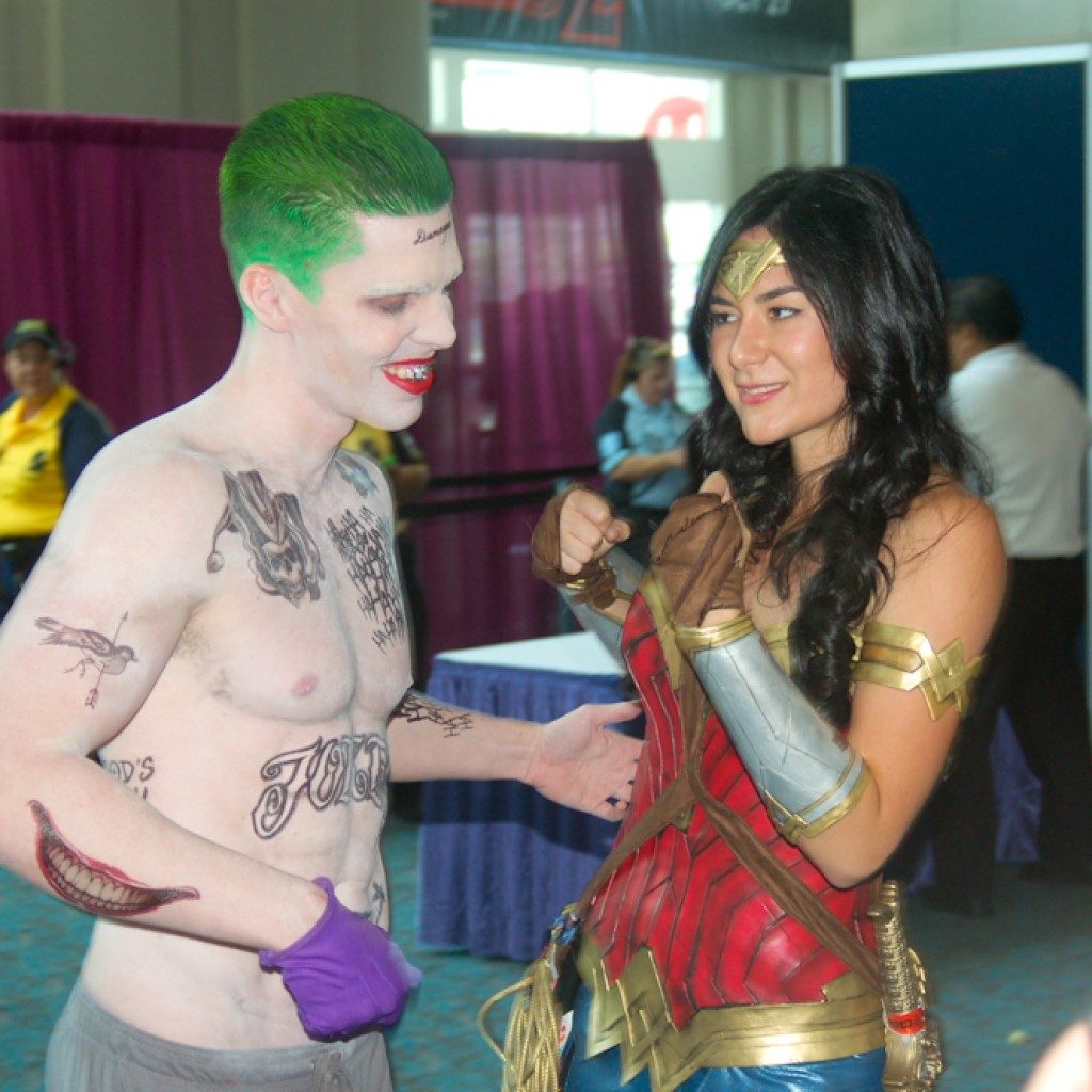 Cosplay: The Joker and Wonder Woman
