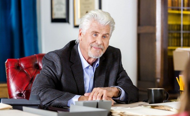 Barry Bostwick Will Play Santa Claus In New Film ‘Santa Girl’