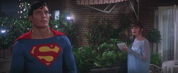 superman-1978-movie-christopher-reeve-as-superman-and-margot-kidder-as-lois-lane-on-balcony