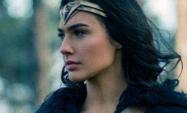 Gal Gadot Producing, Maybe Starring in, Fidel Castro Journalism Drama