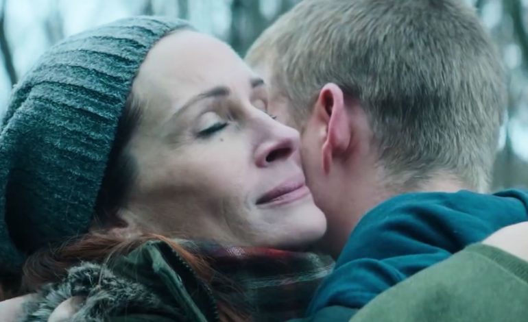 Emotional Julia Roberts in ‘Ben is Back’ Teaser Trailer