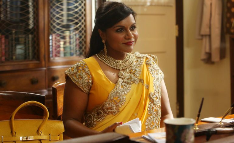 Priyanka Chopra and Mindy Kaling to Star in India Wedding Comedy for Universal