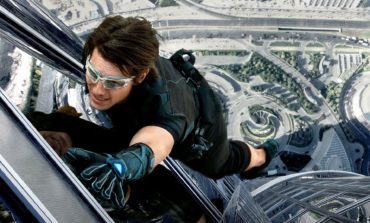 Universal In Early Talks to Take on Movie Shot in Space with Tom Cruise and Doug Liman