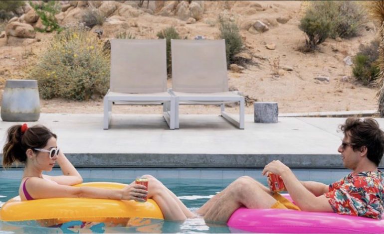 Hulu Debuts ‘Palm Springs’ Commentary Cut