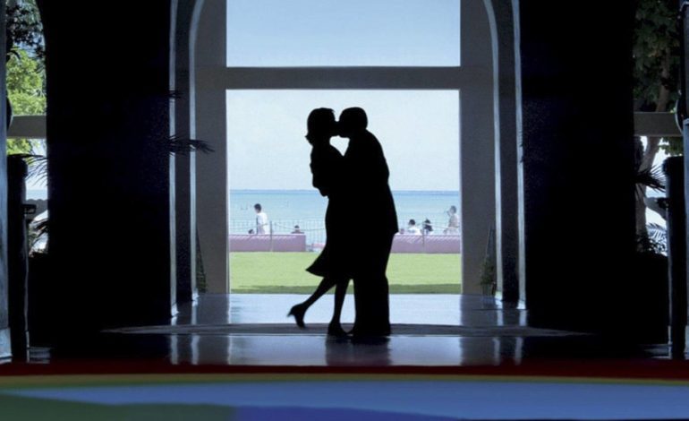 Classic Movie Review: Punch Drunk Love (2002)