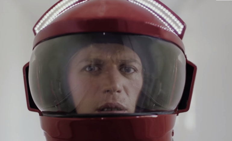 First Trailer for David Bowie Biopic ‘Stardust’ is More of A Space Normality than A Space Oddity