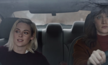 First Trailer for Kristen Stewart and Mackenzie Davis led LGBTQ Film 'Happiest Season' Brings Charm to the Holiday Season