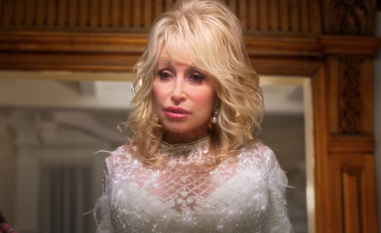 Dolly Parton Saved Child’s Life on Set of ‘Christmas on the Square’