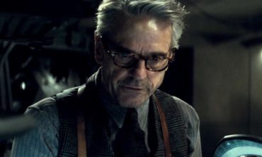 Jeremy Irons Still Hasn't Watched the Snyder Cut
