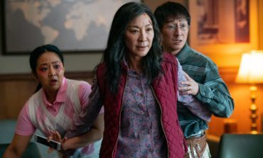‘Everything Everywhere All At Once’s Michelle Yeoh, Stephanie Hsu & Ke Huy Quan Make Oscar History