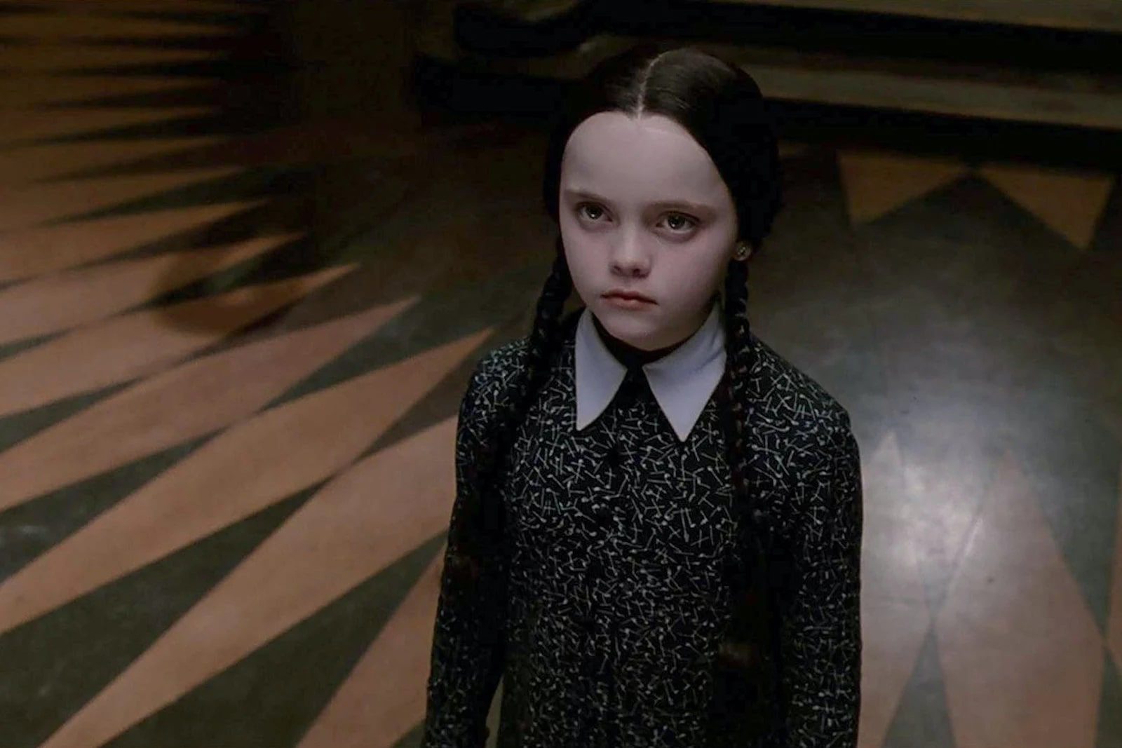 Hollywood Walk Of Fame Adds New Star For Christina Ricci - mxdwn Movies